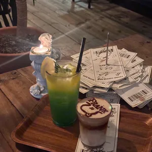 프랭크커핀바 사진