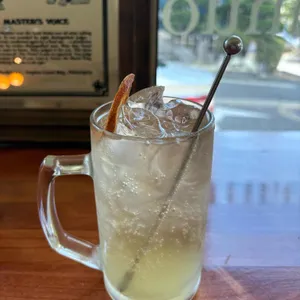 구위 브런치바 대표 사진