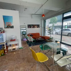 D13 리뷰 사진