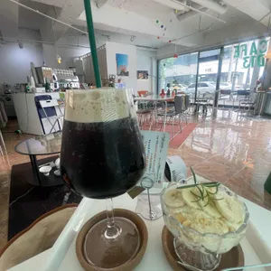 D13 사진