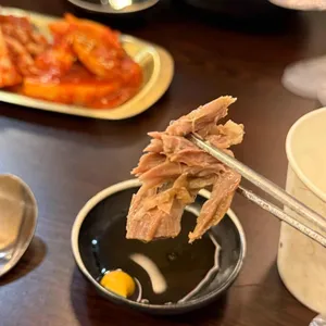 뼈칼집 사진