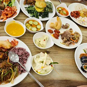 신라한정식부페 사진