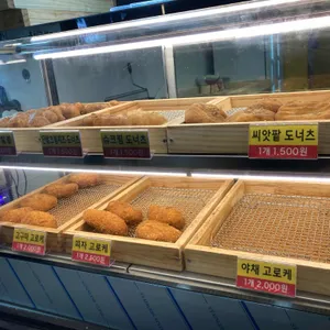 원더풀명품찹쌀꽈배기핫도그 리뷰 사진