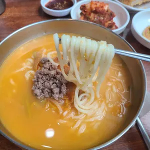 명동 칼국수 해물 리뷰 사진