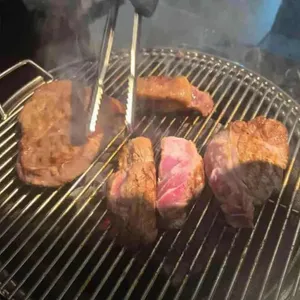 윤슬 숯불구이 사진