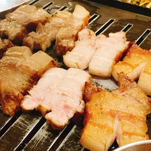 초연 사진