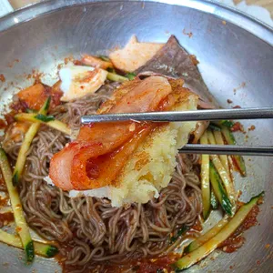 청송본관 함흥냉면 전문점 사진
