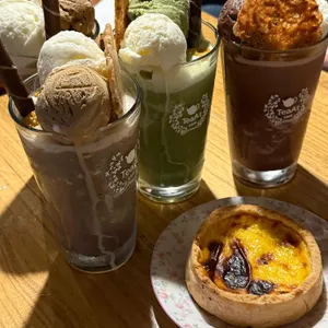 티앗 사진