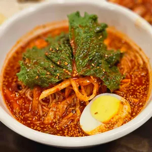 당아래 비빔국수 사진 1