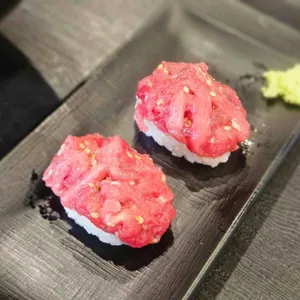 육회바른연어 사진