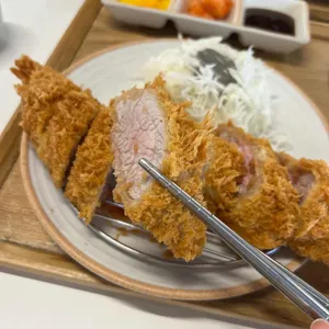 카츠백 대표 사진