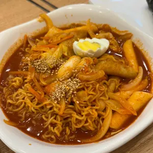푸드카페 김밥천국 사진 2