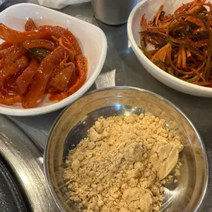 껍데지 대표 사진