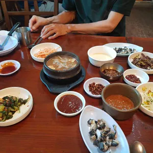 원조우렁쌈밥순두부 사진