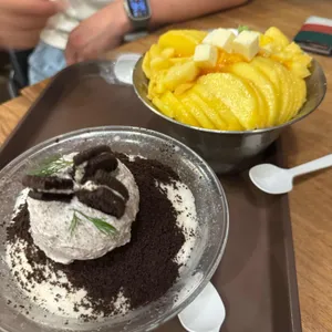 메이비 사진