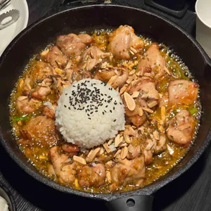마틸다 바베큐 치킨 사진