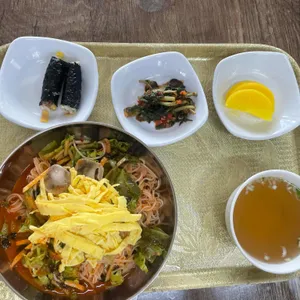 소문난 잔치국수 사진