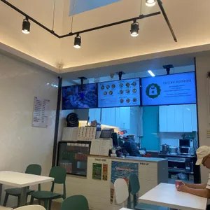 샐러디 리뷰 사진