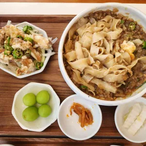 서담헌 사진