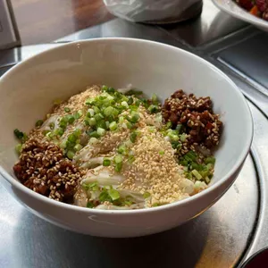 촨촨 사진
