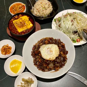 무탄 대표 사진
