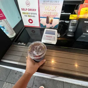 투썸플레이스 사진