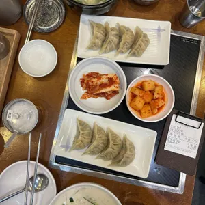 곰국시집 사진