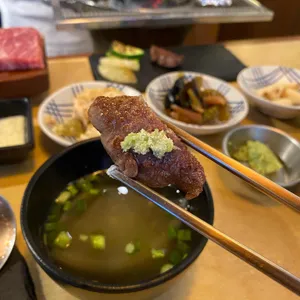 우소담 사진 2