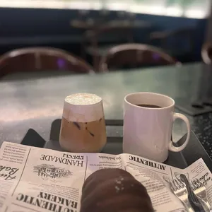 하이테이블 리뷰 사진