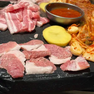 석암생소금구이 사진