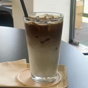 어스커피 사진 1