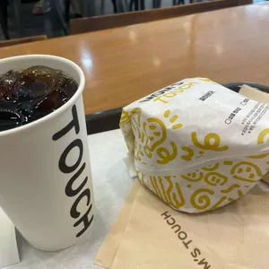 맘스터치 사진