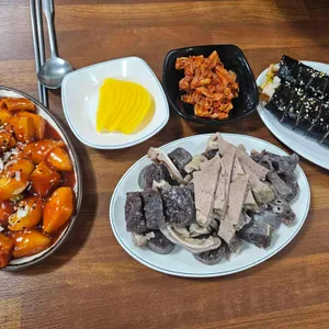 뽀빠이 상추튀김 사진