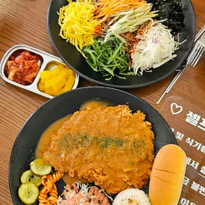 더미팅 수제돈가스 사진