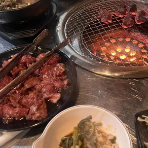 뭉탱이연탄구이 사진