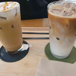 무지개카페 사진