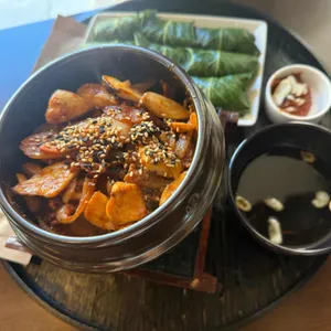 풀먹는호랑이 사진