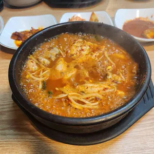 신강남동태찜탕 대표 사진