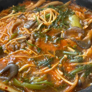 고수경등촌동샤브칼국수 대표 사진