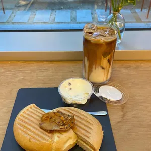 포비 사진