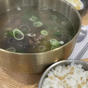 한설옥 사진 1