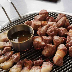꽃돼지연탄구이 사진
