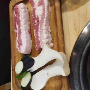 육고기굽는집 대표 사진