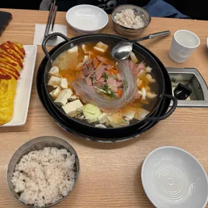 김뚜껑부대찌개 사진