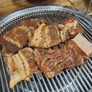 성일숯불갈비 사진