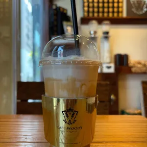 카페 우디 대표 사진