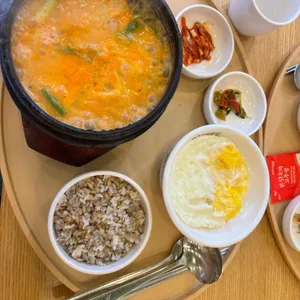 본죽 사진