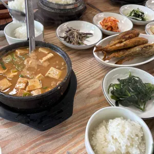 호수식당 사진