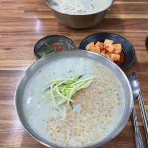 중앙국수 사진 1
