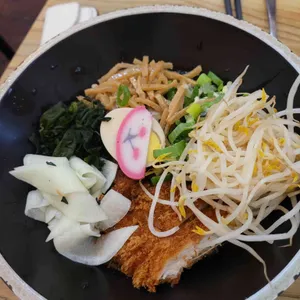 겐조라멘 사진